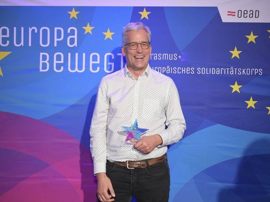 Portraitfoto von Botschafter Heiko Kromp