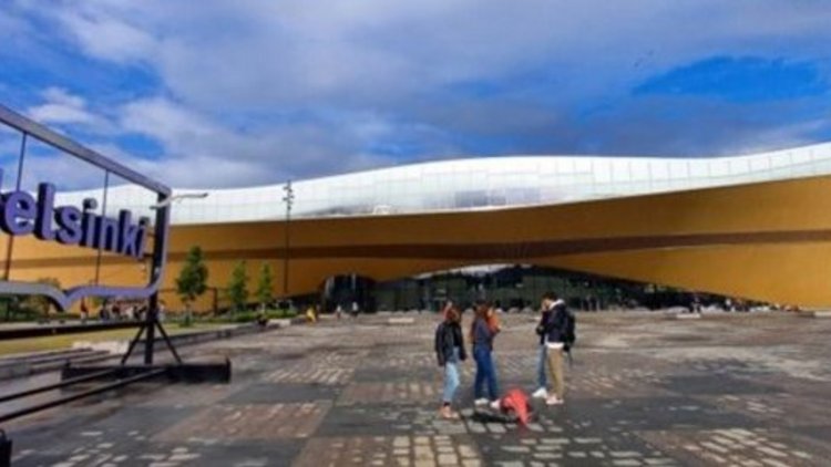 Die Oodi Bibliothek in Helsinki, Finnland
